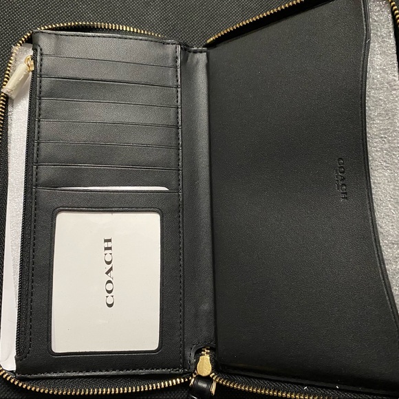 Coach signature canvas apple skyline wallet. - Picture 6 of 14